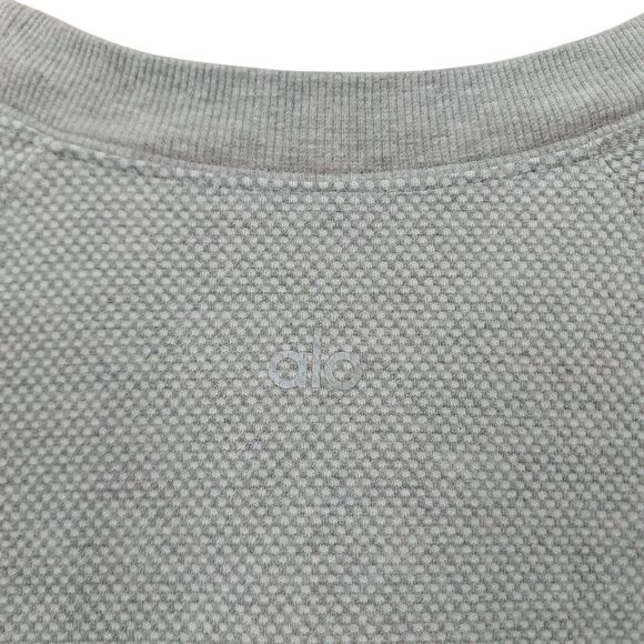 Alo Yoga Impel Sweatshirt Mens XL Gray Waffle-Textured Crew Neck Athletic - Picture 6 of 12